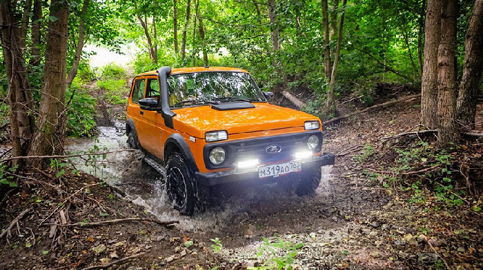 ВАЗ презентовал на выставке туризма и гостеприимства MITT'26 программу экскурсий по заводу и внедорожные экскурсии «По следам легенд»