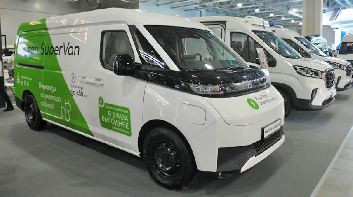 Самым необычным экспонатом выставки ComAutoTrans-2025 стал электрофургон Farizon Supervan 