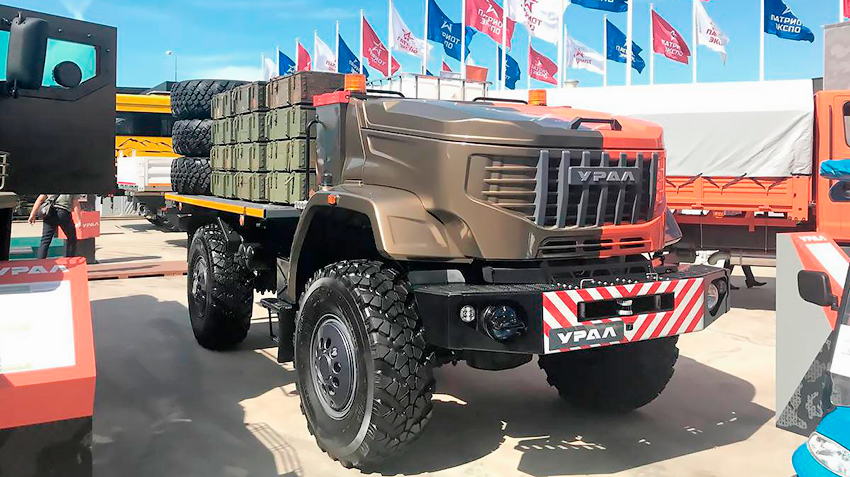 На «Армии-2022» показан прототип беспилотного грузовика «Урал»