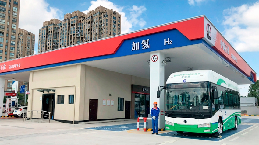 В Китае открылась первая водородная заправка для автобусов