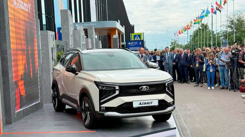 ВАЗ представил в Питере свой Azimut