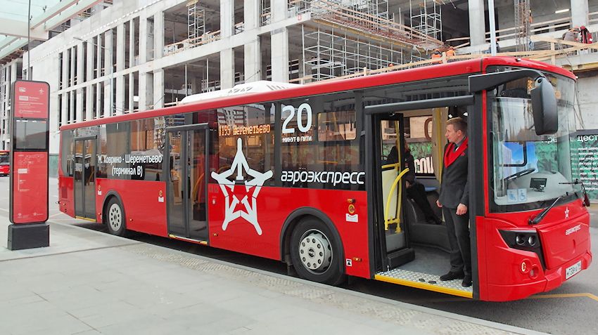 «Аэроэкспресс» добавил к железнодорожным шаттлам автобусы-экспрессы