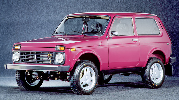 Внедорожник LADA Niva стал самым угоняемым автомобилем в РФ в 2025 году 