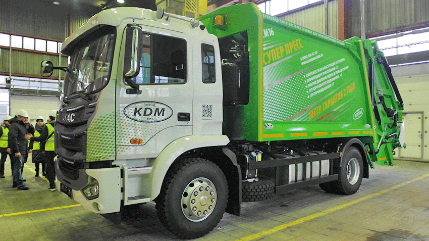 Смоленский завод КДМ вывел на рынок новую версию мусоровоза СМ 16-03 на шасси JAC N200S