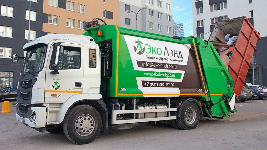 Смоленский «Завод КДМ» выводит на рынок импортозамещающий мусоровоз СМ16-03 с лебедкой
