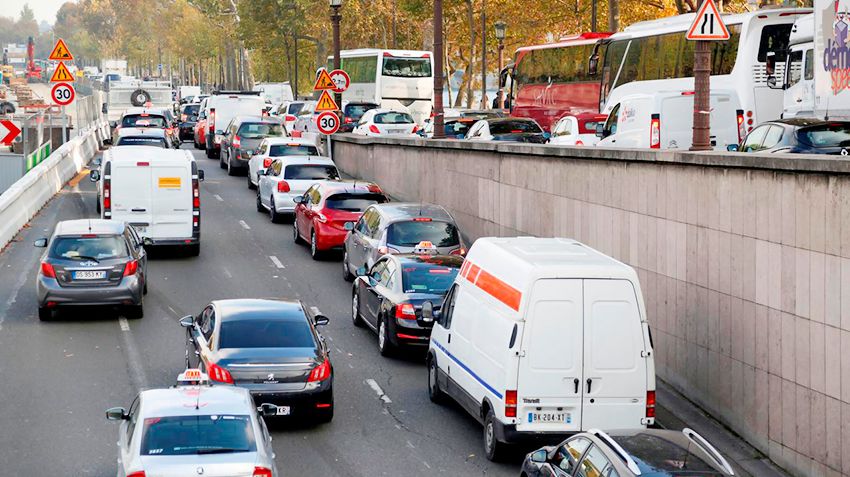 Париж запретил въезд 2,7 миллионам старых дизельных авто