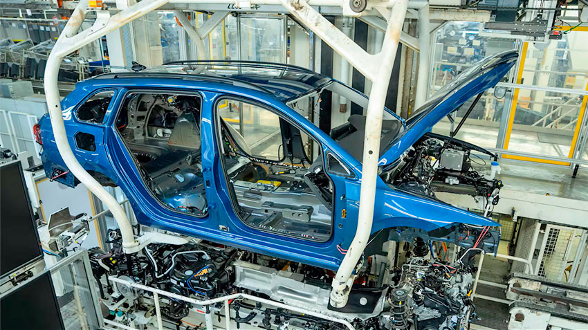 Volkswagen приостанавливает производство из-за дефицита полупроводников Nexperia