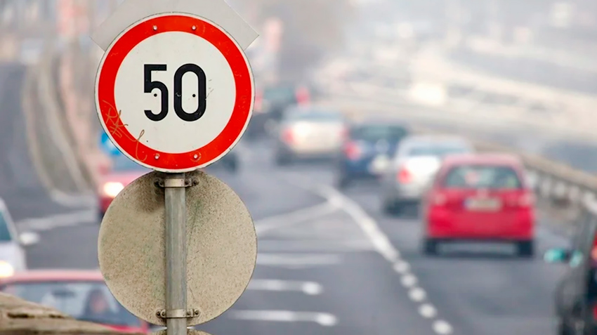 Максимальную скорость на улицах Москвы по рекомендации ВОЗ предлагают опустить до 50 км/ч
