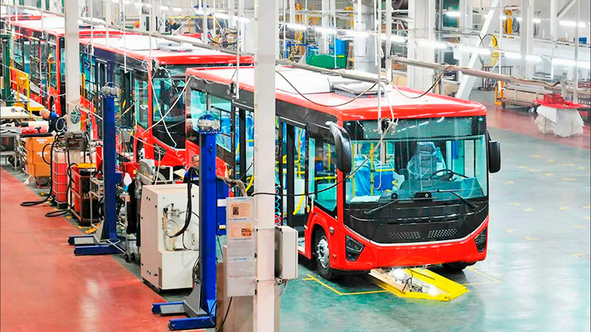 Российский автопром сбавил обороты – в январе производство автомобилей сильно упало