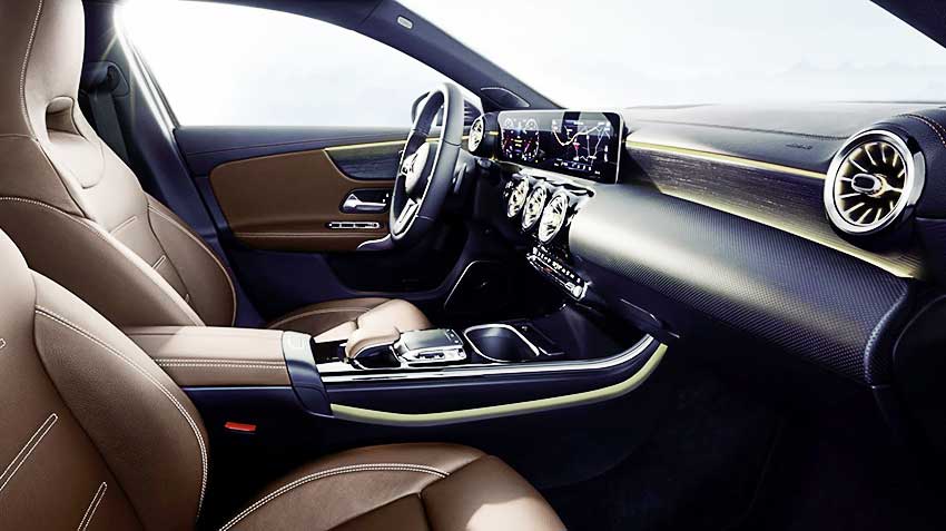 Опубликованы фотографии салона нового Mercedes-Benz A-Класса