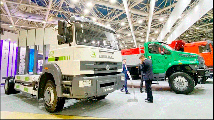 Урал на COMTRANS'23 показал многоцелевой грузовик «Урал-80» и электрогрузовик