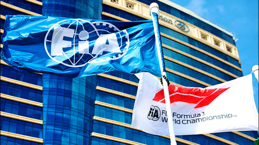 Формула-1 добралась до Мельбурна с трудом 