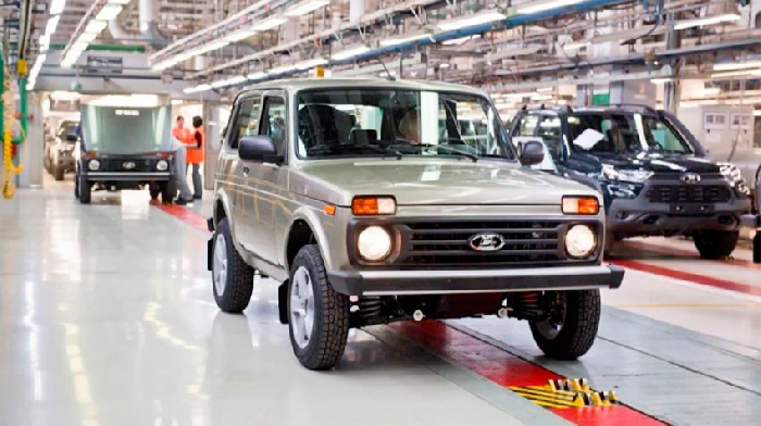 ВАЗ запустил опытную сборку LADA NIVA Legend с 1,8-литровым двигателем