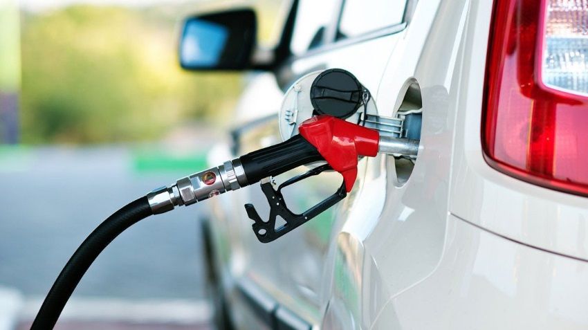 Медведев заявил об исчерпании лимита роста цен на топливо