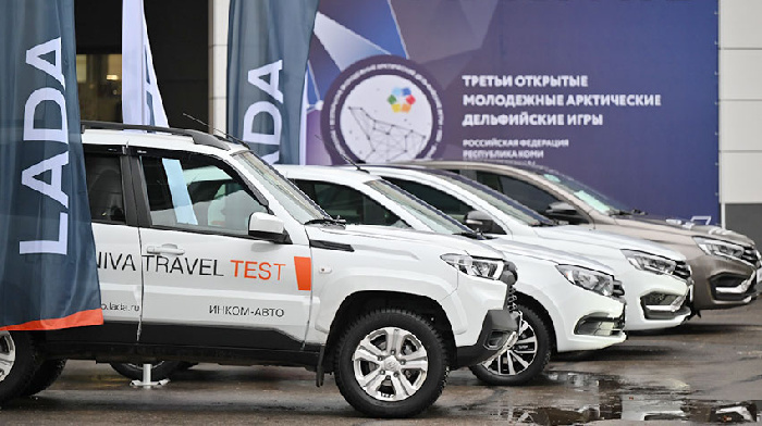 Продажи LADA в ноябре выросли почти на 10%