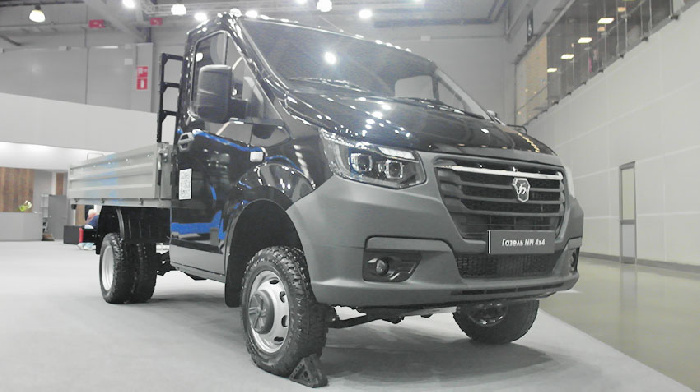 Горьковский автозавод представил на COMvex'26 новую бортовую «Газель NN 4х4 2.46t» с увеличенной до 5 тонн полной массой