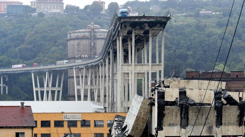 Обрушение моста в Генуе. Первые итоги спустя сутки