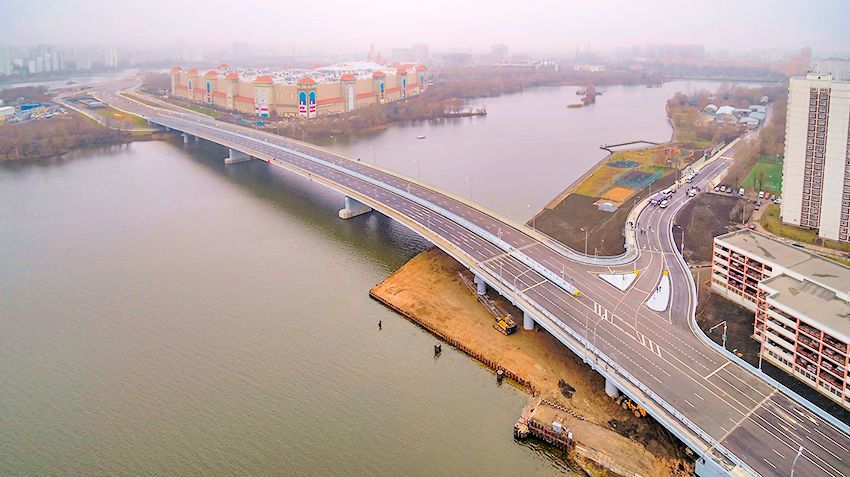 Новый автомобильный мост связал Нагатинскую пойму с районами Печатники и Южнопортовый
