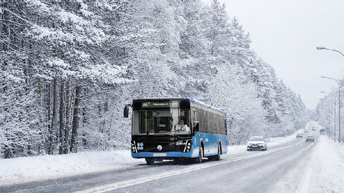 За 2025 год число ДТП с участием автобусов коммерческих перевозчиков по вине водителей сократилось на 37%