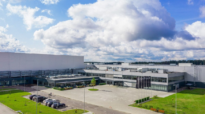 Завод «Мерседес-Бенц Мануфэкчуринг Рус» возобновит работу до конца нынешнего 2023 года