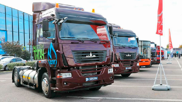 МАЗ и БелАЗ представляют на ПМГФ-2025 новые образцы техники на газомоторном топливе 