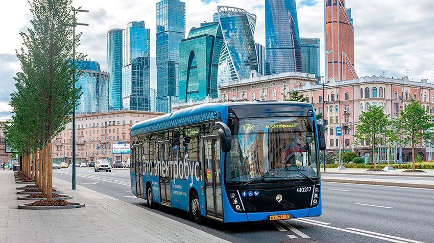 Московские электробусы сократили выбросы вредных веществ в атмосферу столицы на 40 тыс. тонн