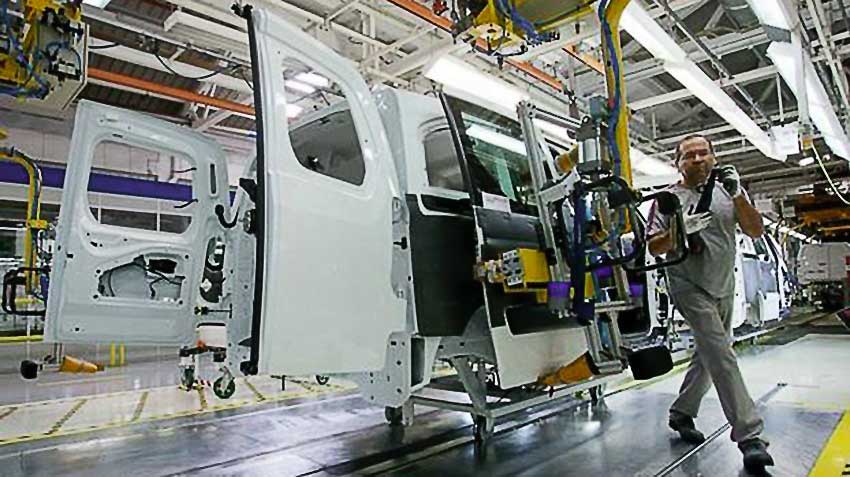 PSA готовится к повышенному спросу на новые фургоны