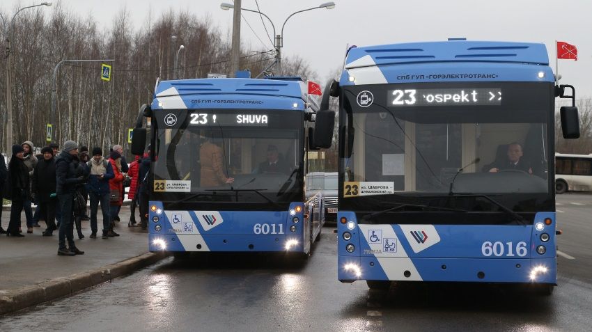 В Петербурге на маршрут вышли электробусы