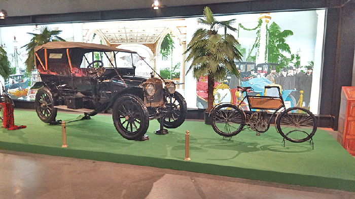 Музей Гаража особого назначения впервые представил проект «Первые моторы России», посвященный началу автомобилизации страны
