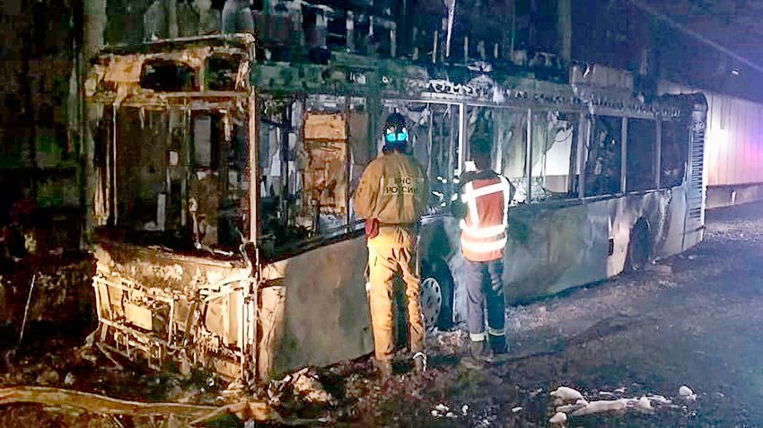 В московском туннеле сгорел автобус