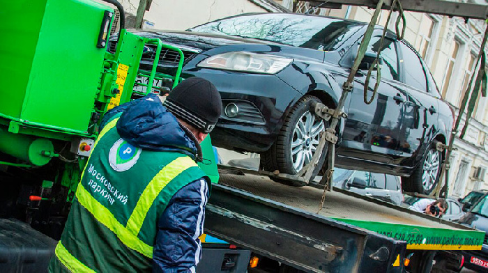 В Москве с 1 января 2026 года подорожали эвакуация автомобиля и проезд на общественном транспорте
