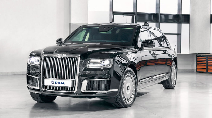 Ателье RIDA доработало отечественный AURUS Senat Long до бронированного лимузина-моноблока без центральной стойки