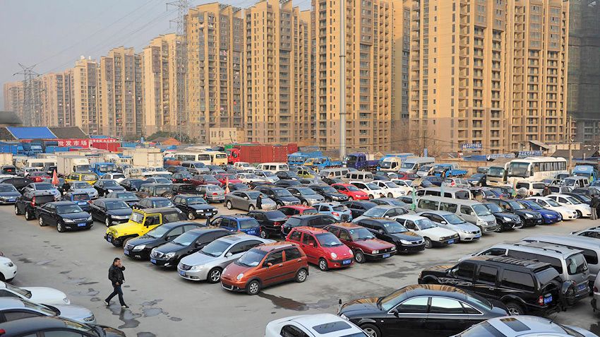 Китай пошел на экспорт подержанных автомобилей на фоне обвала рынка новых машин