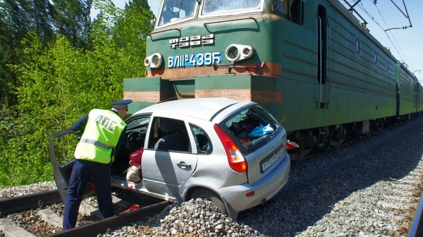 В России отмечен рост аварий на железнодорожных переездах