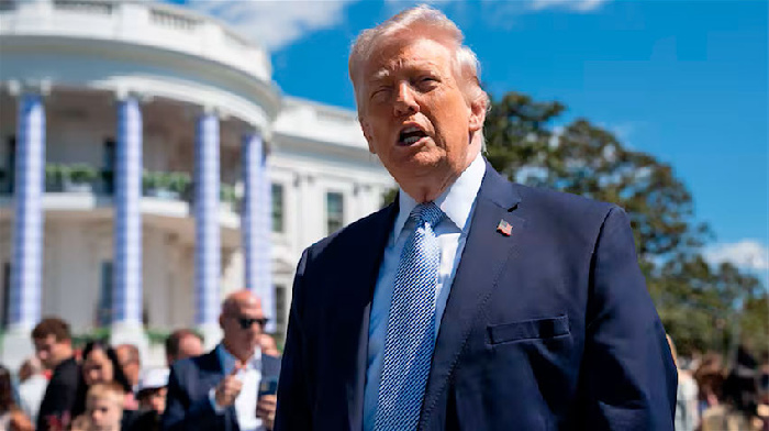Президент Трамп намеревается поднять пошлины на автомобили из EC на 25% на следующей неделе