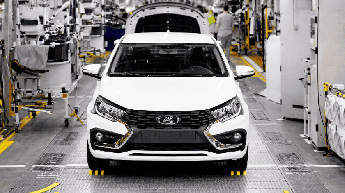 Российский автопром сбавил обороты – в январе производство автомобилей сильно упало