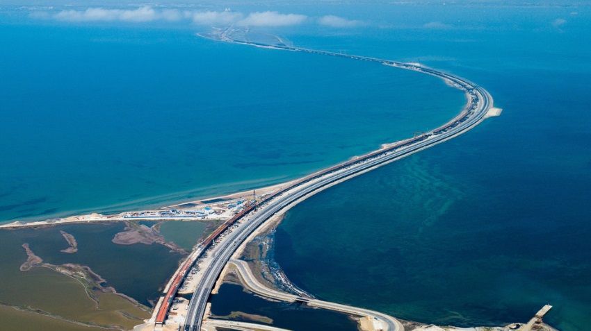 В свои первые выходные Крымский мост установил очередной рекорд