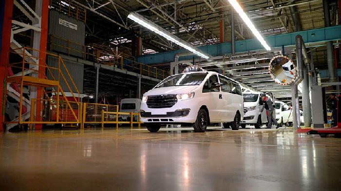 Группа СОЛЛЕРС перевела производство минивэна Sollers SF1 на технологию полного цикла