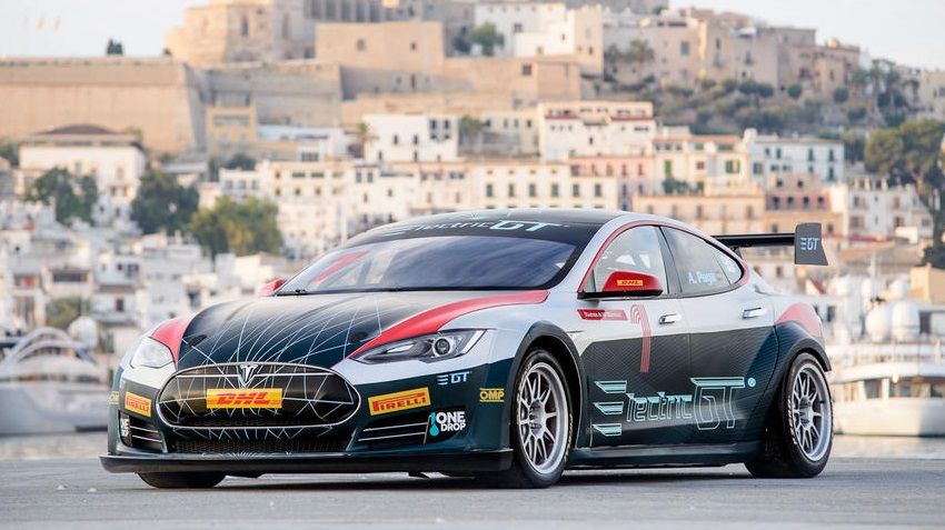FIA одобрила гоночную серию на основе Tesla Model S