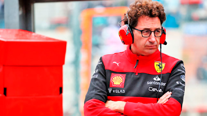 Скудерия Ferrari отправила в отставку руководителя Маттиа Бинотто