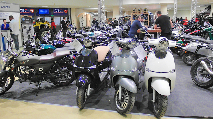 Рынок новых мотоциклов в РФ просел в 2022-м в мае и в декабре