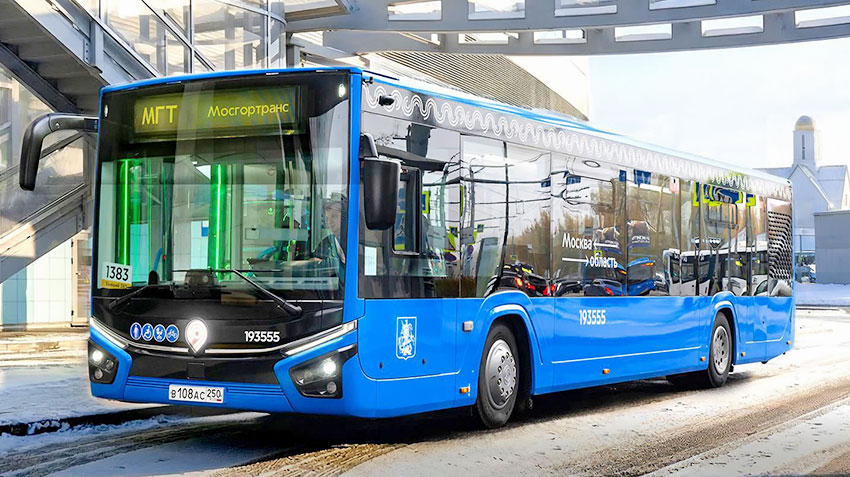 Москва тестирует три новых модели дизельных автобусов российского производства