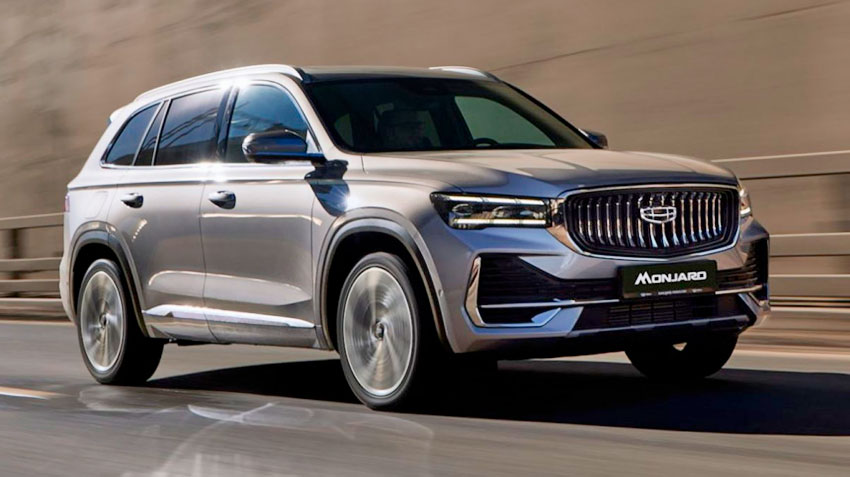 Полноприводный кроссовер Geely Monjaro обновил в 2026 году на российском рынке салон и комплектации