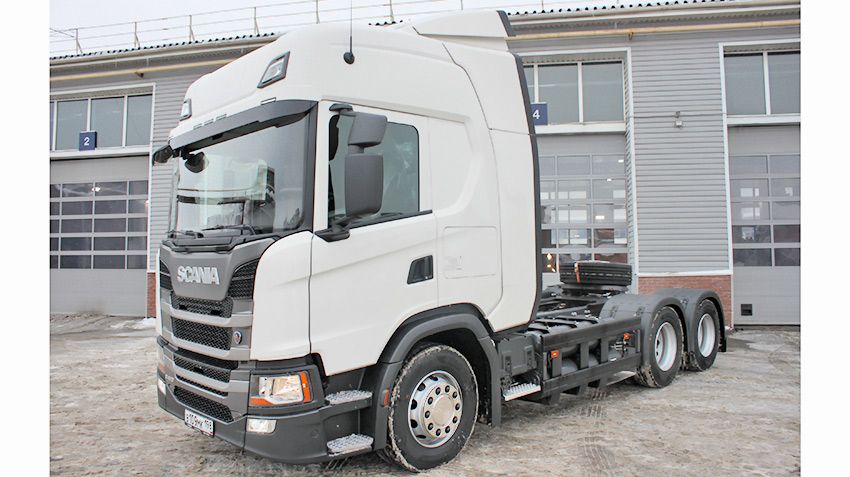 Scania передала транспортной компании «Евразия Лоджистикс» два газовых тягача