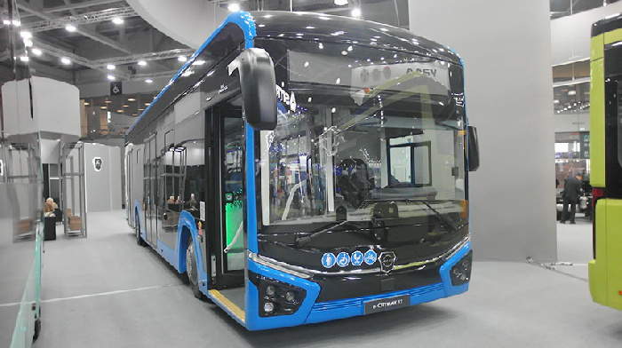 Завод ЛИАЗ представил на COMvex'26 низкопольный электробус e-CITYMAX 12 с быстрой и ультрабыстрой зарядками