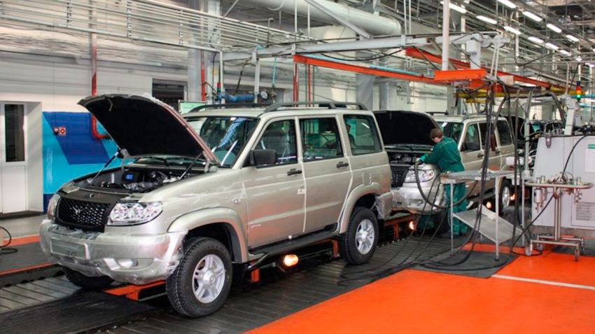 УАЗ возобновил выпуск автомобилей в Казахстане