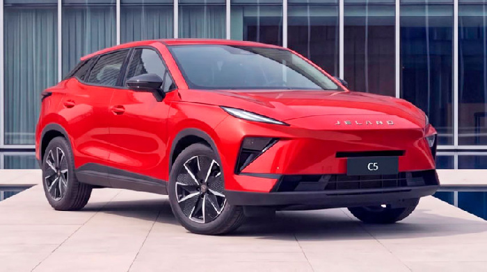 Импортный паркетник OMODA C5 стал отечественным кроссовером Jeland C5