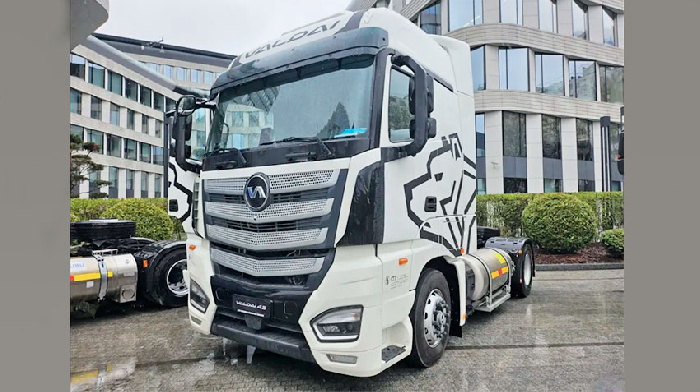 Тягач Valday 45 получил версию LNG на сжиженном метане