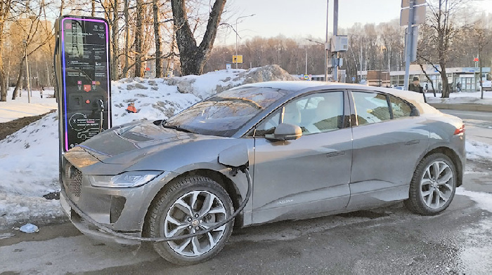 Москва обязала застройщиков устанавливать электрозарядки по квотам