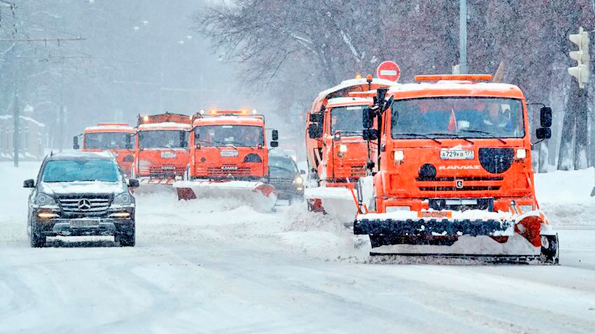 Москву накрывает очередной рекордный снегопад